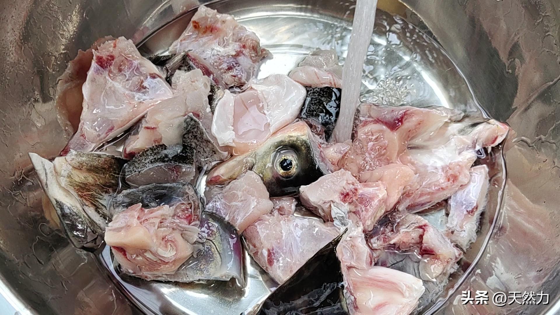豉汁蒸鱼头怎么做_豉汁蒸鱼头的做法教程