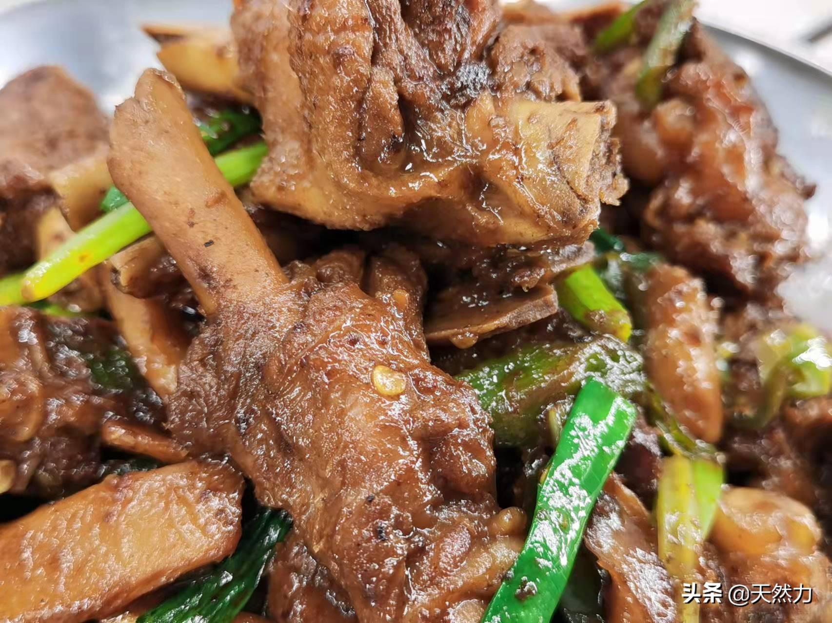 干锅鸭怎么做_干锅鸭的传统做法