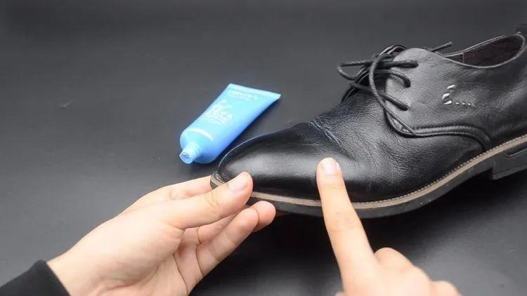 过期护手霜有什么用_过期护手霜的妙用