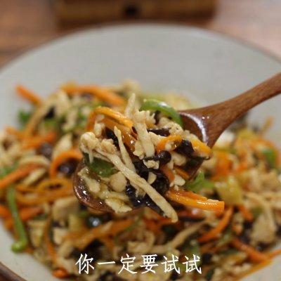 鱼香鸡丝怎么炒_鱼香鸡丝的做法教程
