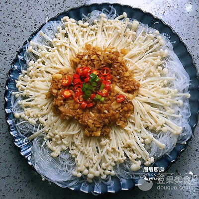 蒜蓉粉丝金针菇怎么做_蒜蓉粉丝金针菇的做法