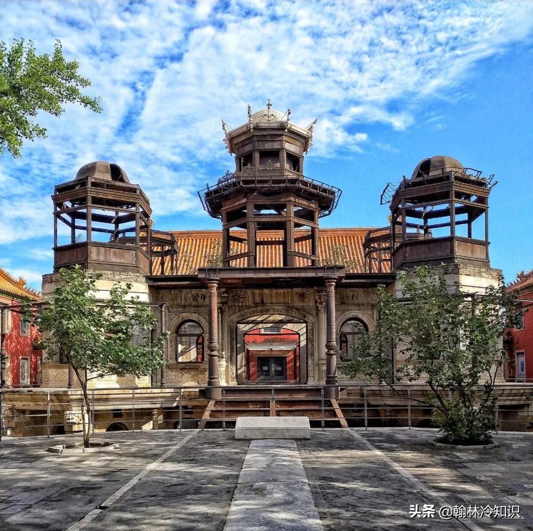 故宫的建筑是如何分布的_故宫建筑的分布详情