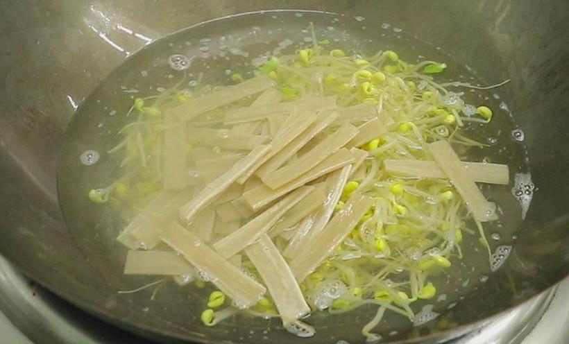 毛血旺怎么做_毛血旺的做法