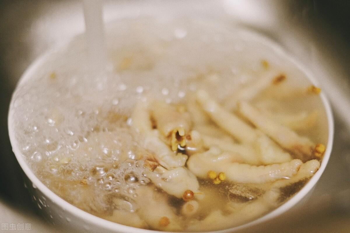 去骨凤爪怎么做_去骨凤爪的做法教程
