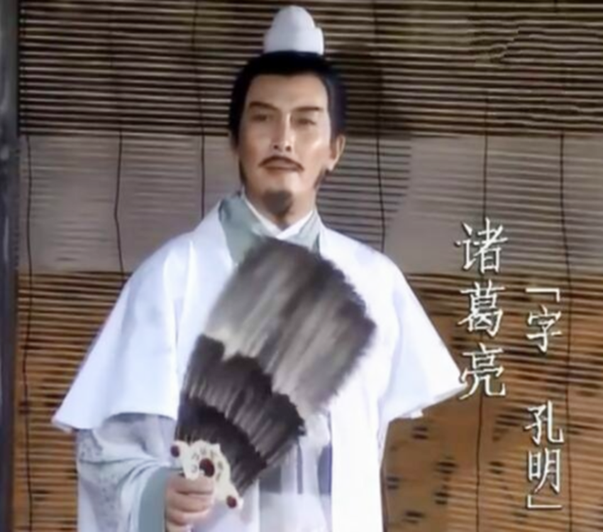 诸葛亮为何忌惮关羽_诸葛亮忌惮关羽的原因