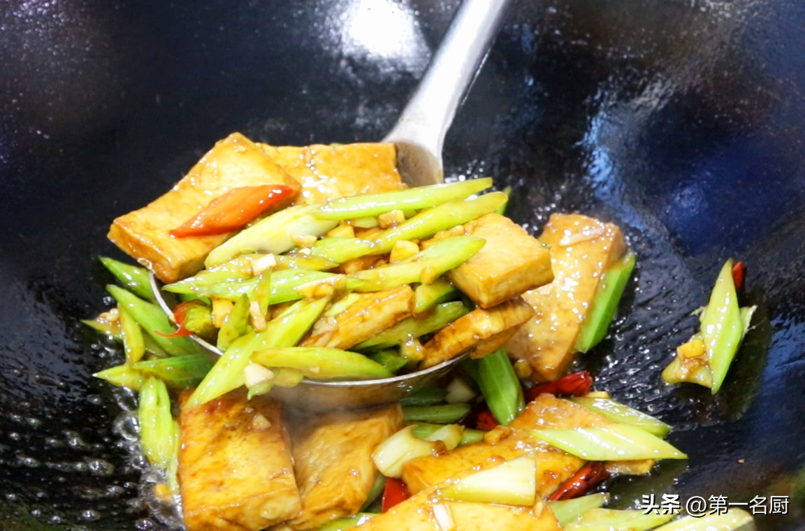芹菜怎么做_芹菜的做法大全