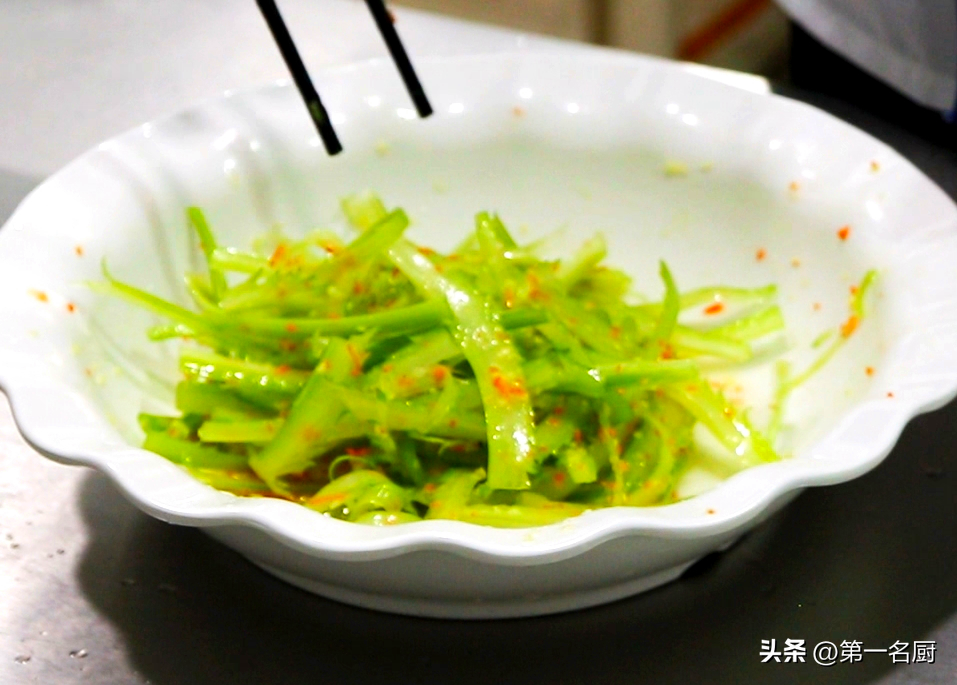 芹菜怎么做_芹菜的做法大全