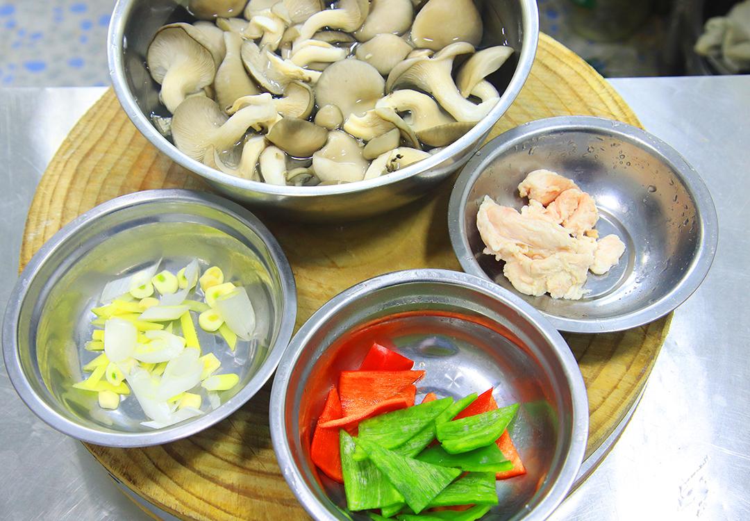 孩子多吃哪些食物长高_一文解答