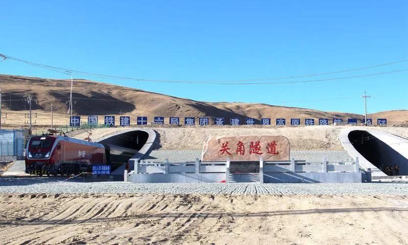 中国最长隧道在哪_中国最长的三大隧道