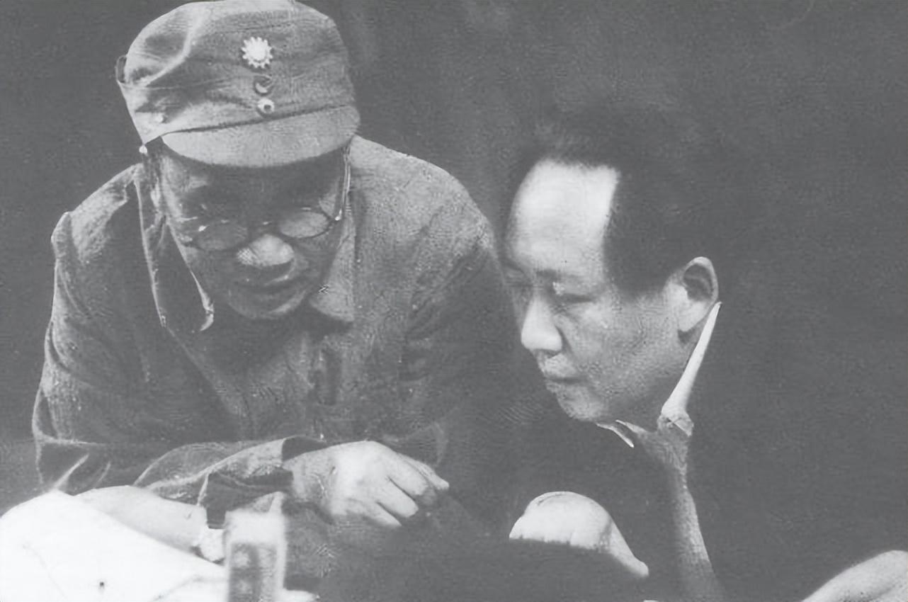 江青是个怎样的人_解读江青的一生