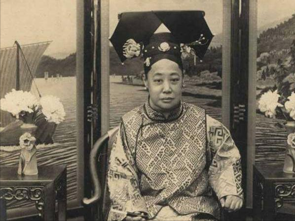 太监为什么要在鞋里放苍耳_有什么作用