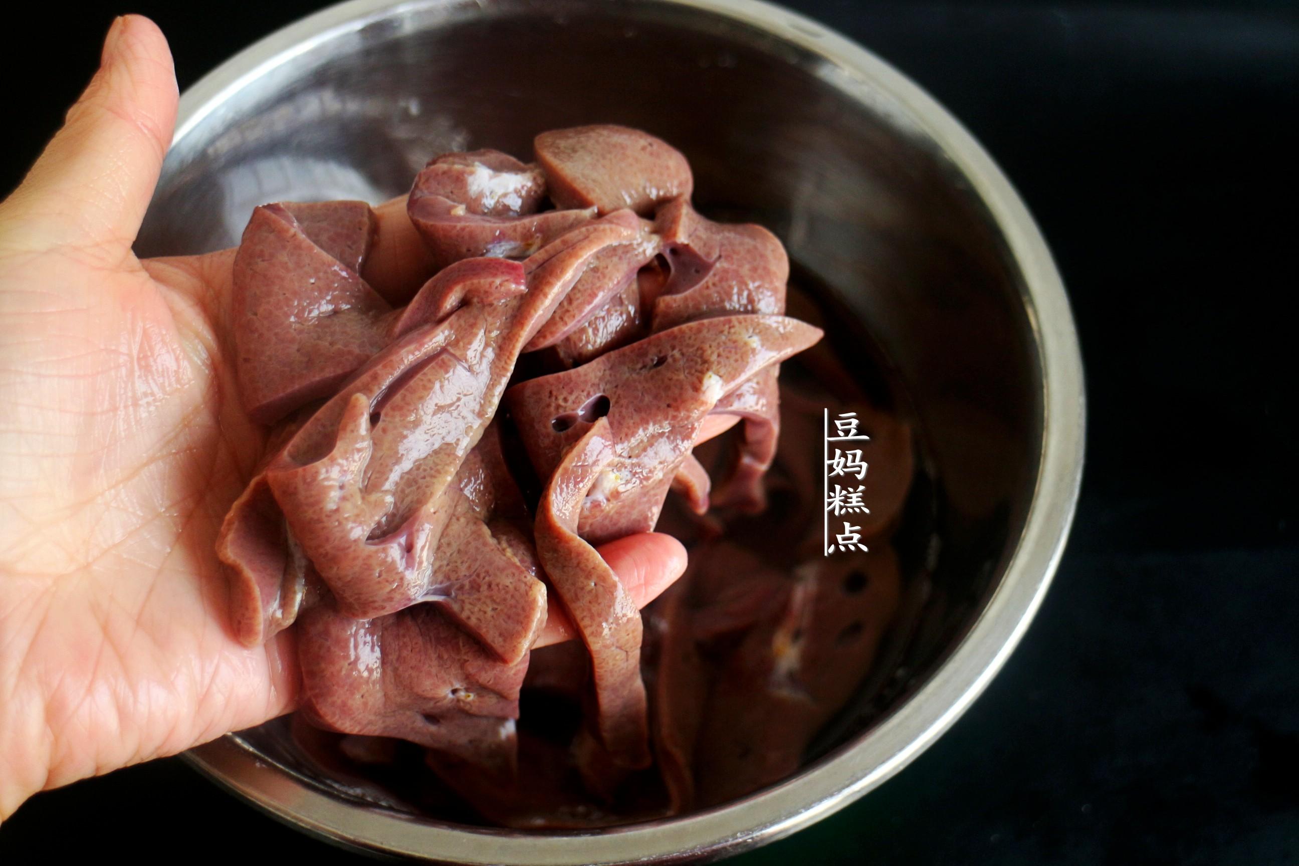 猪肝如何煮比较嫩_猪肝怎么做好吃