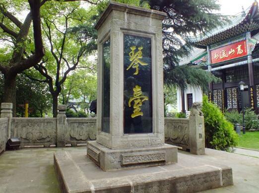 钟子期是什么人物_钟子期的人物简介