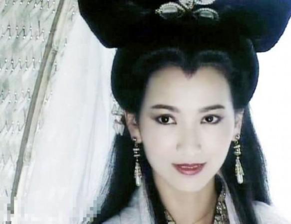 如何正确追求喜欢的人_追求喜欢的人最有效的方式