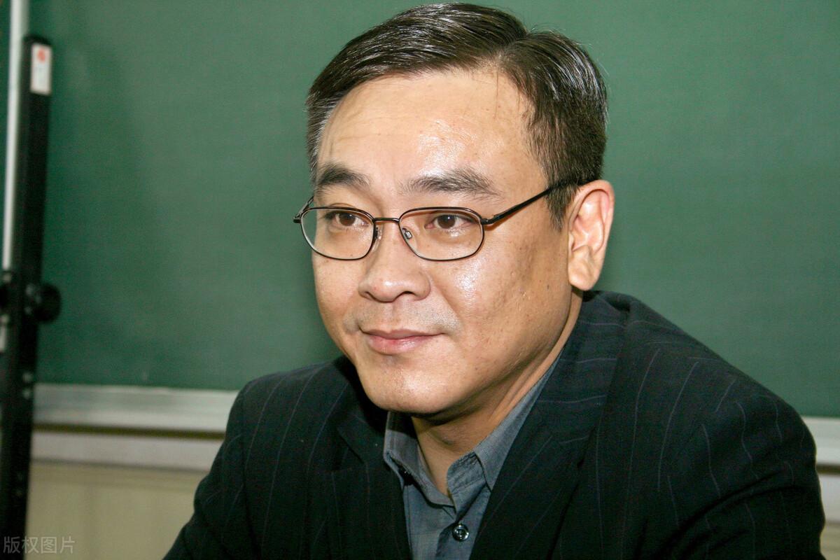尔冬升是谁_尔冬升的导演水平如何