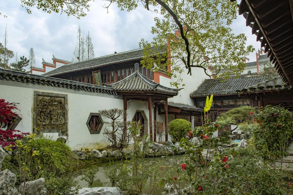 南昌旅游景点有哪些_南昌旅游必去十大景点