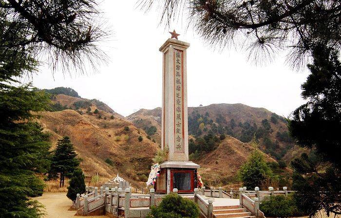 毛楚雄烈士是怎么牺牲的_毛楚雄牺牲在哪里