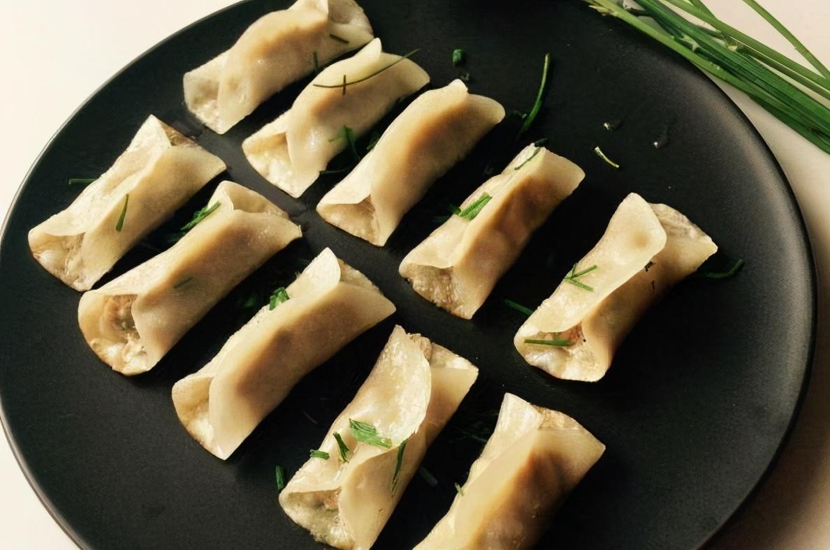 饺子皮可以做什么美食_多余饺子皮最简单的做法