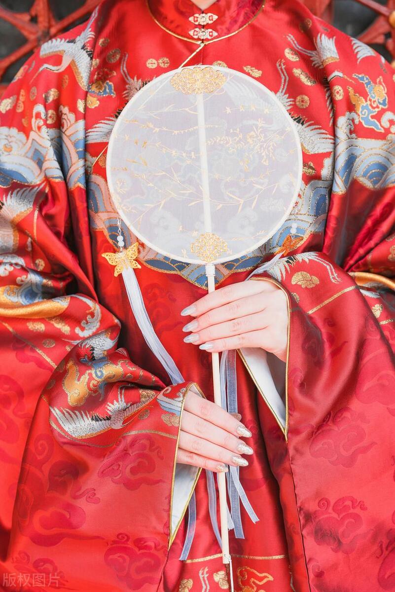 汉服的腰带怎么系好看_汉服腰带的正确系法