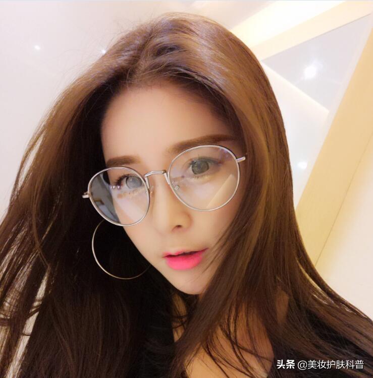 眼霜要洗吗_涂眼霜的禁忌