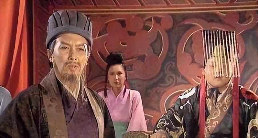 刘备为什么让刘禅继位_刘备儿子阿斗真的很笨吗