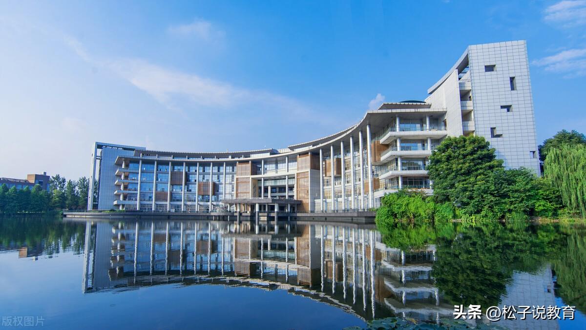 西南交通大学与西南大学哪个好_西南交通大学与西南大学对比