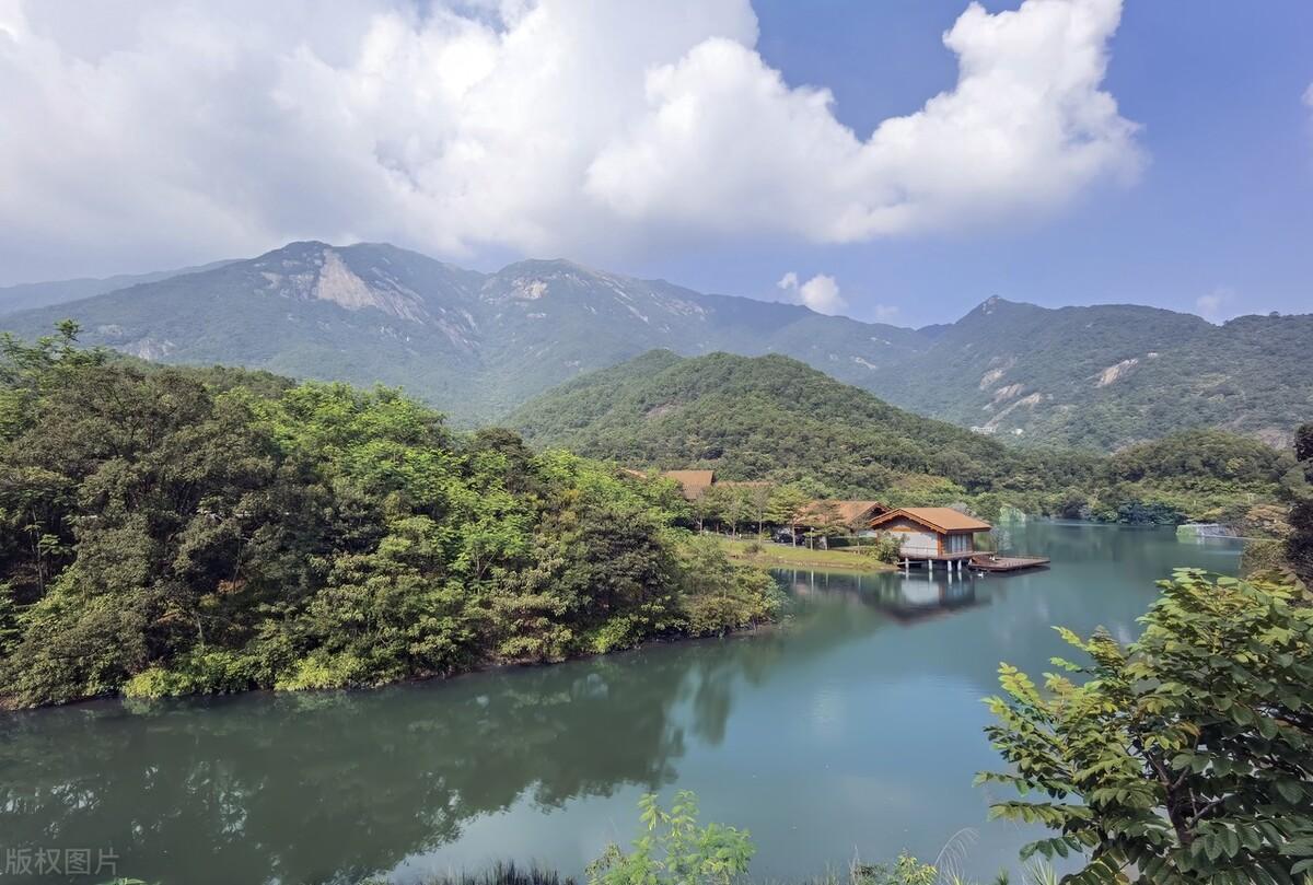 广东有什么大山_广东最有名的6座大山