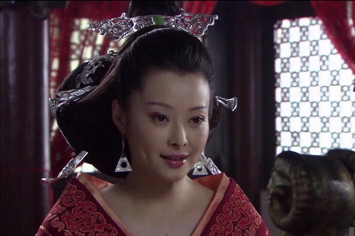 朱博是谁_朱博的历史事迹