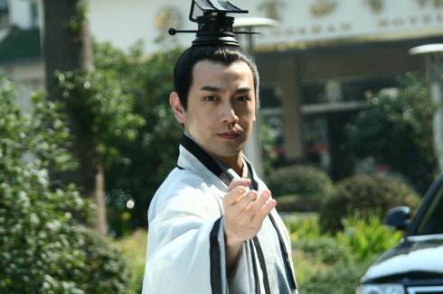 杨过儿子叫什么名字_杨过有几个孩子