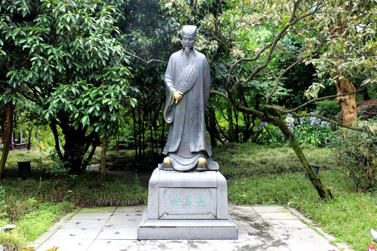 吃油条是为纪念谁，油条是纪念哪位历史名人