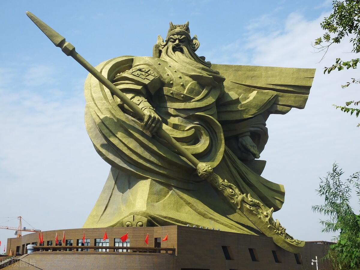 关羽为何成为圣人，关羽真的厉害吗