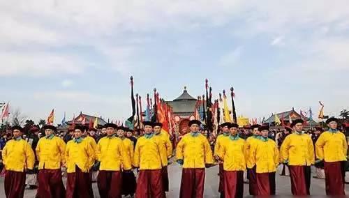 古代的黄马褂有什么用,古代黄马褂有什么权限