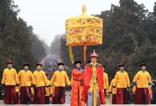 古代的黄马褂有什么用,古代黄马褂有什么权限