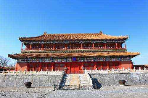 为什么毛主席生不入故宫