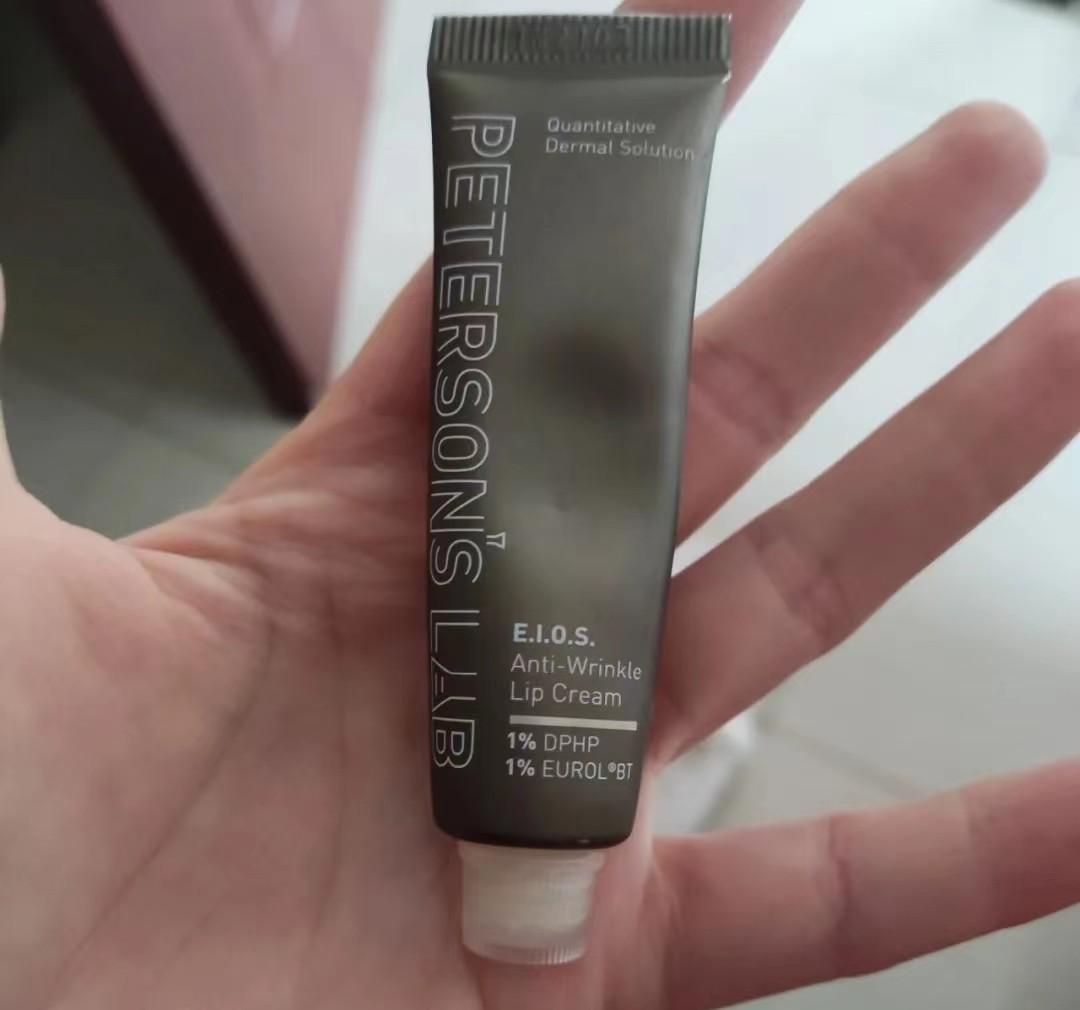 秋冬哪个牌子的润唇膏好用，分享5款滋润度比较高的唇膏