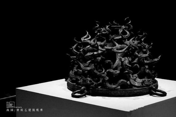 中国有哪些逆天的文物，中国最神秘的文物