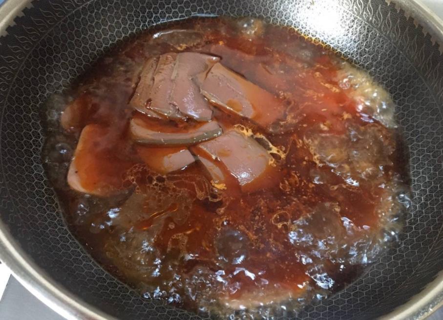 毛血旺主要食材有什么，毛血旺最简单的做法配料