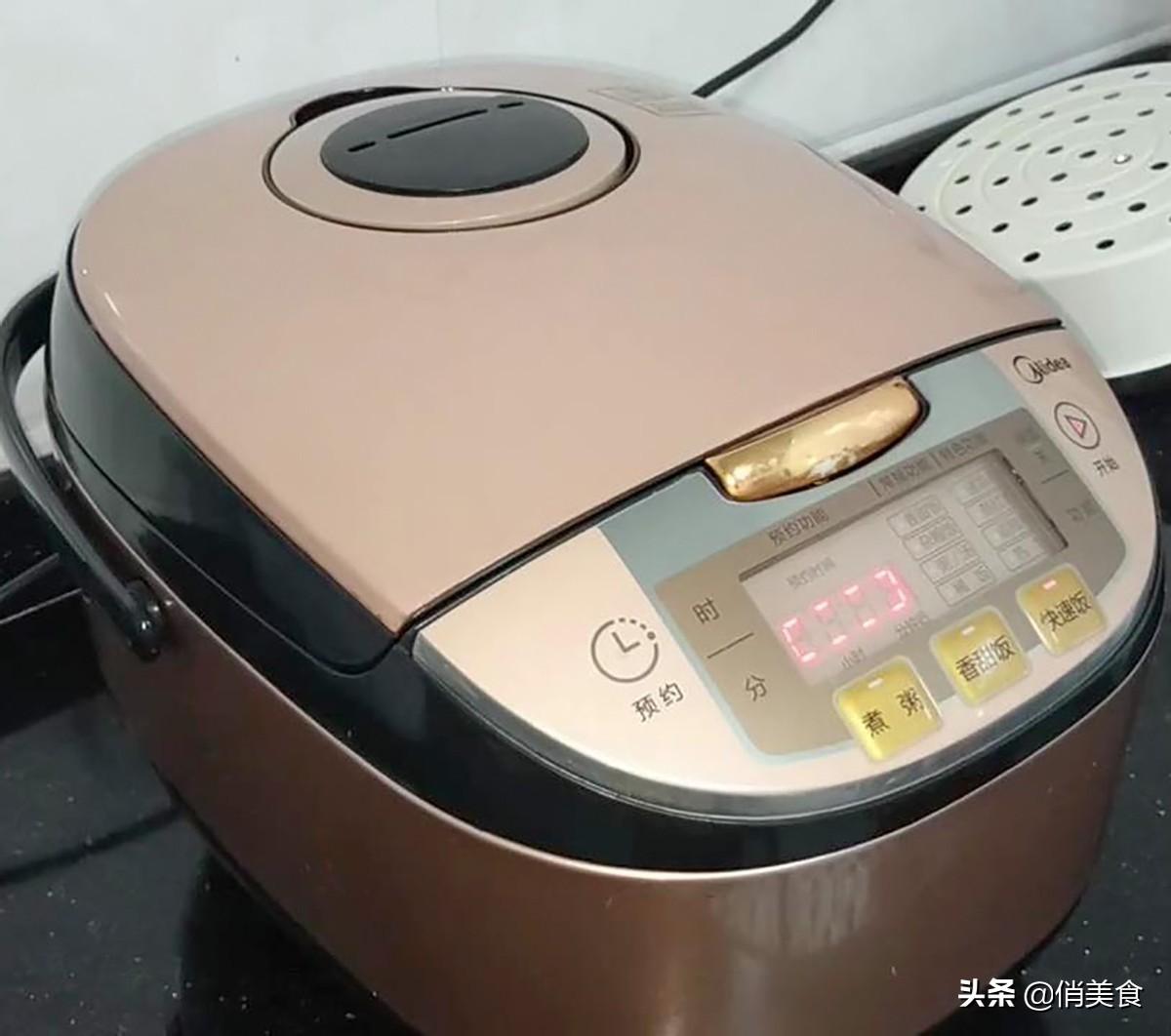 五花肉放电饭锅怎么做，五花肉放电饭锅做法教程