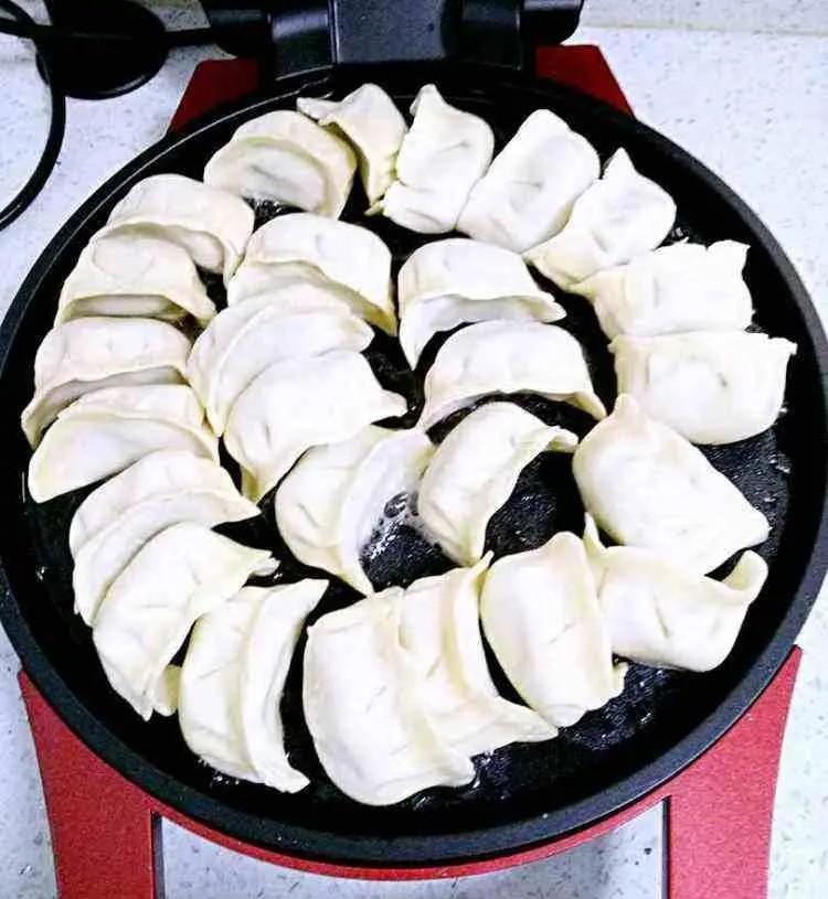 煎饺怎么做，煎饺的正确煎法