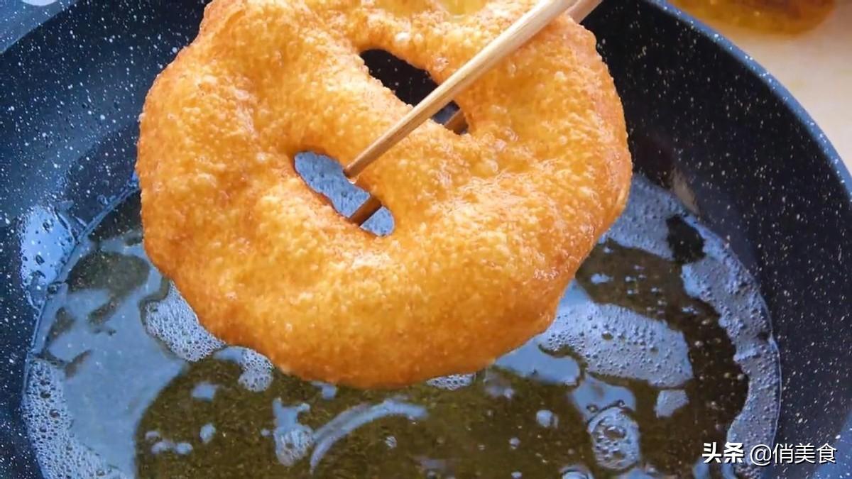 油饼怎么做又软又蓬松，油饼的做法教程