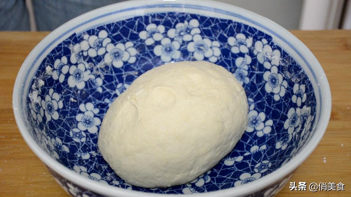 油饼怎么做又软又蓬松，油饼的做法教程