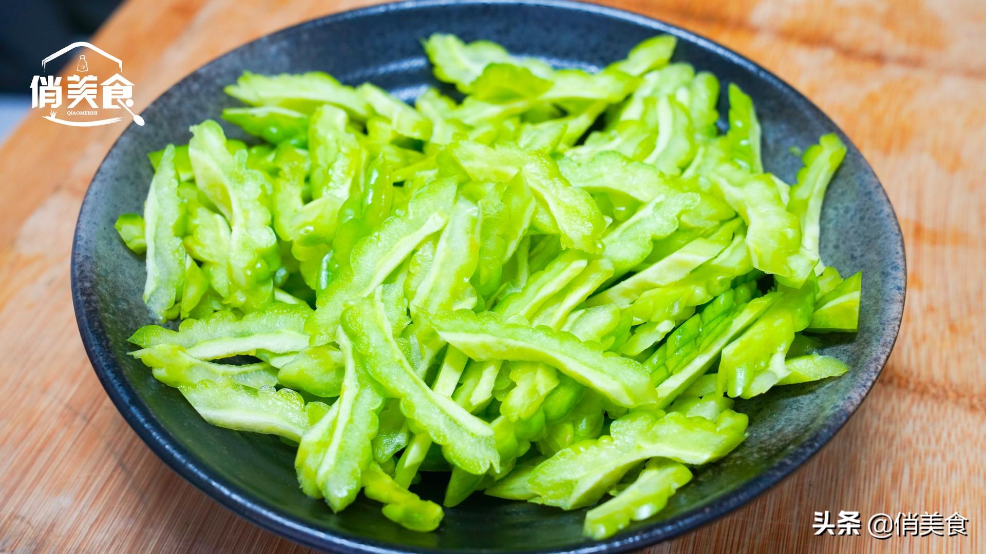 苦瓜和洋葱一起做吗，苦瓜和洋葱的做法教程