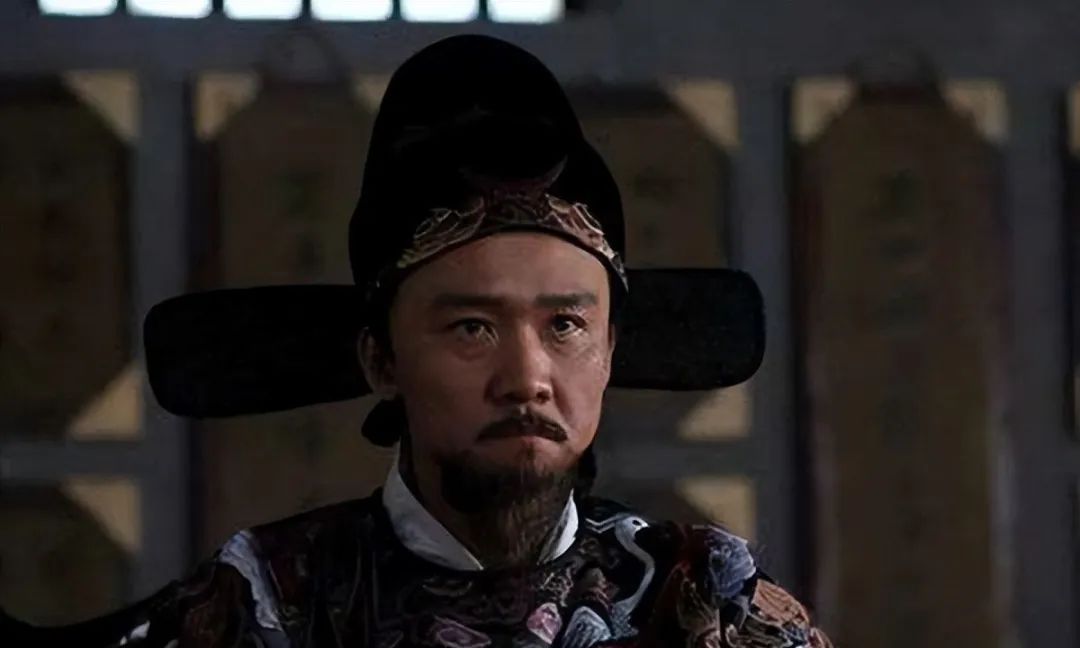 当清官是不是很难，当清官是不是很难当