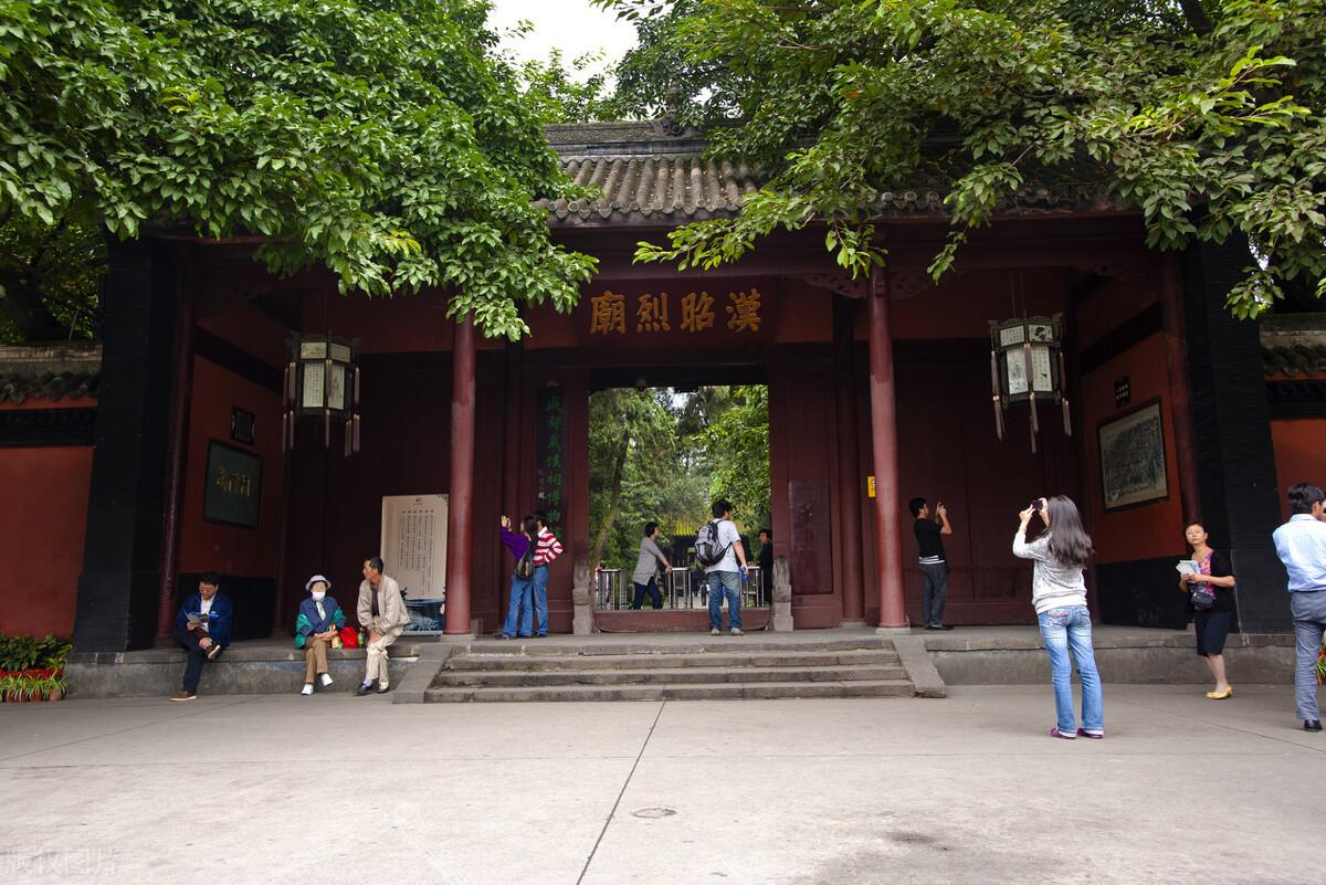 主公是谁的称呼，主公是什么职位