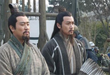 孙权为何要联合刘备，要攻击谁