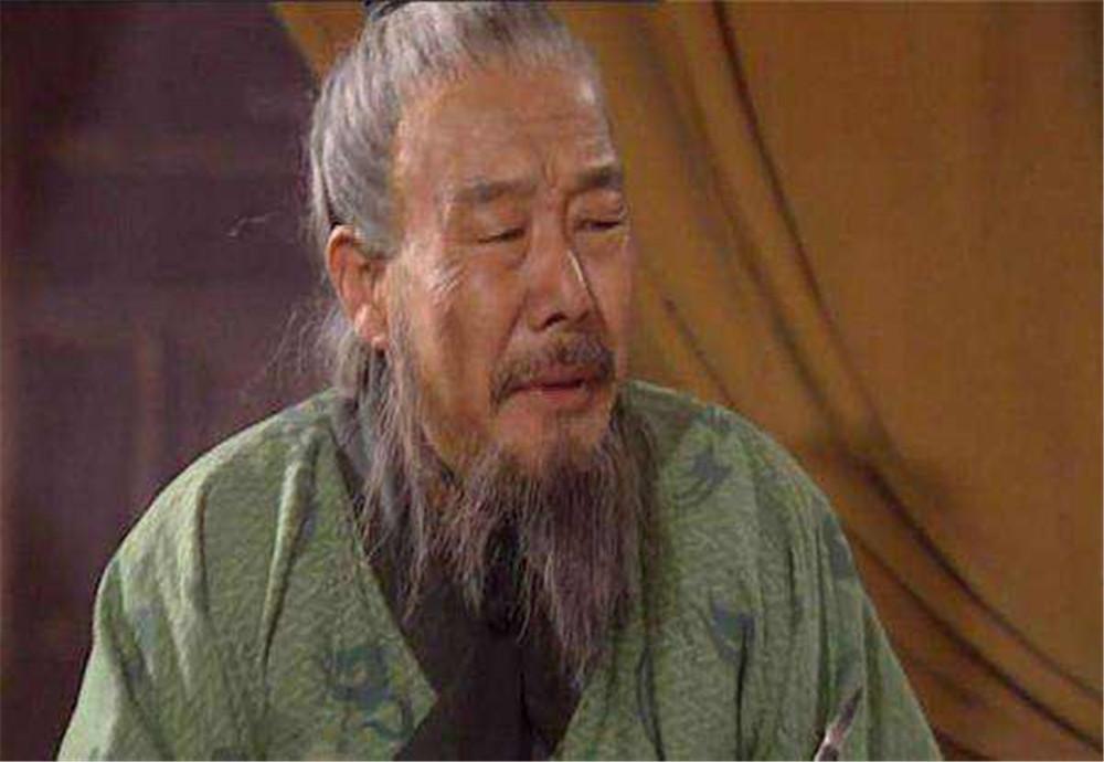 诸葛亮死姜维多少岁，诸葛亮死后多少年姜维出兵