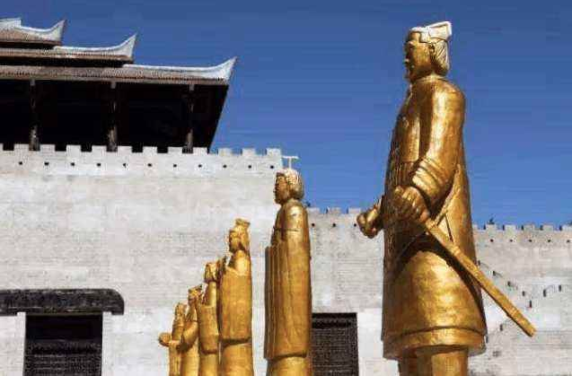 秦始皇修筑长城是为了什么，秦始皇修建长城的原因