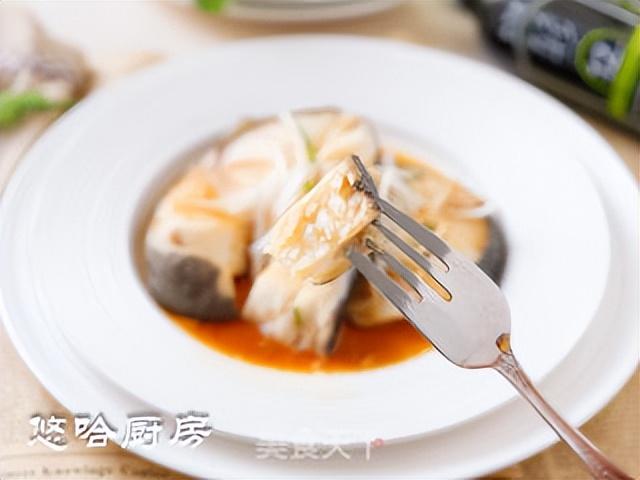 清蒸鳕鱼怎么做，清蒸鳕鱼一般蒸几分钟