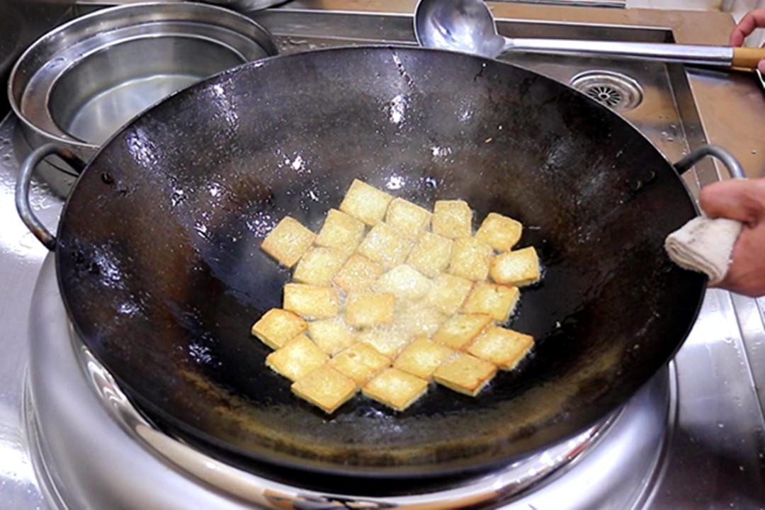 豆腐和什么菜搭配好吃，适合和豆腐一起炖的菜