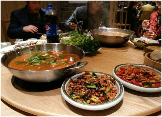中国的餐桌有什么讲究，中国的餐桌礼仪及规矩